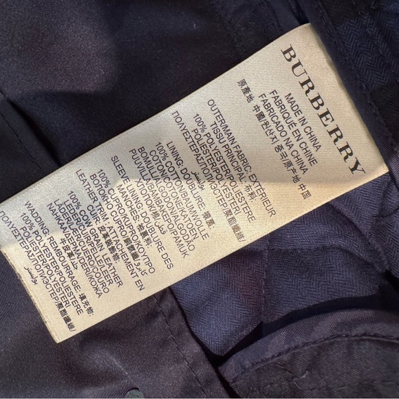 Burberry Brit navy quilted cozy jacket - Picture 9 of 11